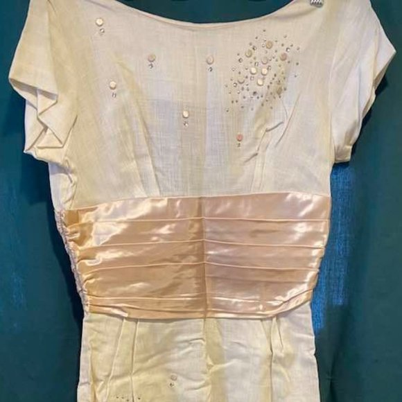 Dresses & Skirts - LAST CALL!! Vintage Cream w/Pink Linen Cocktail Dress, S